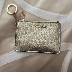 🌼Michael Kors Signature Gold Cardholder Wallet